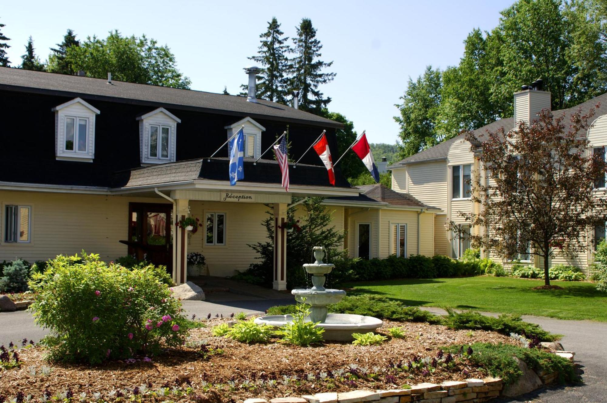 Relais St-Denis Hotel Saint-Sauveur Luaran gambar